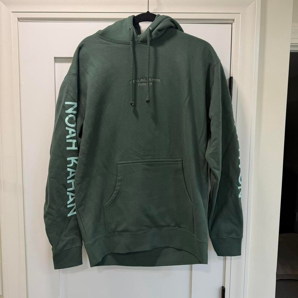Noah Kahan Trails Hoodie NWOT